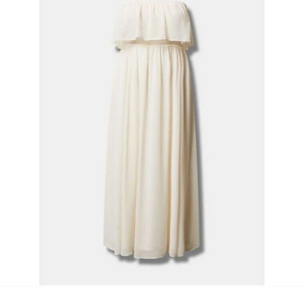 Size 2 white torrid maxi dress